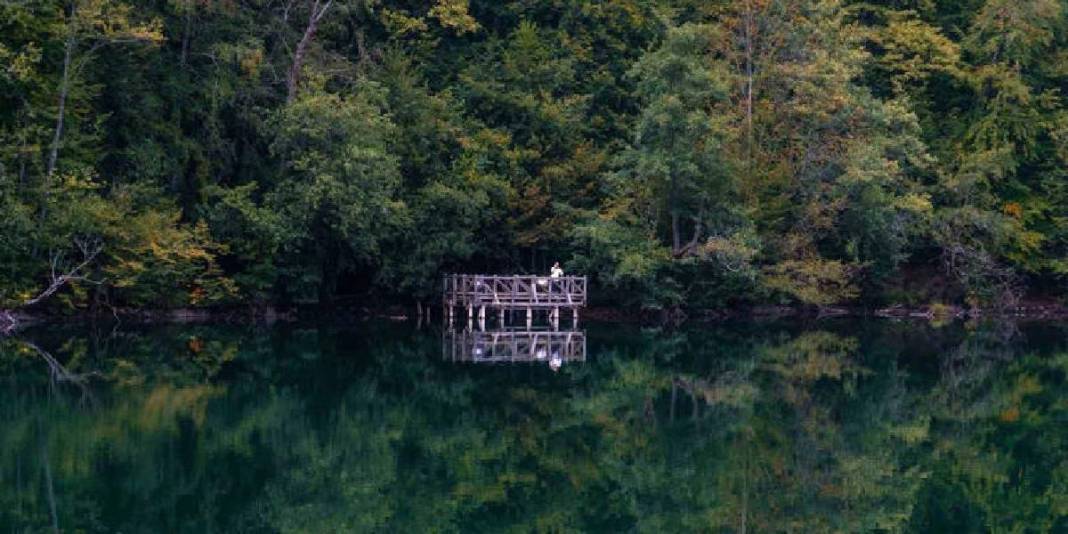 Sonbaharın kalbi burada atıyor! Tüm Türkiye’nin akın ettiği adres: Renk cümbüşü kendini gösterdi 5